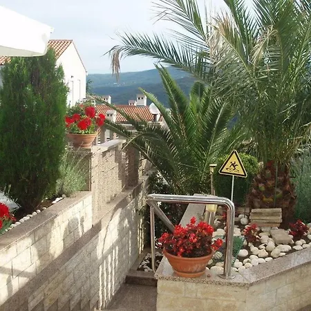 No 4 - Dalia Apartment *